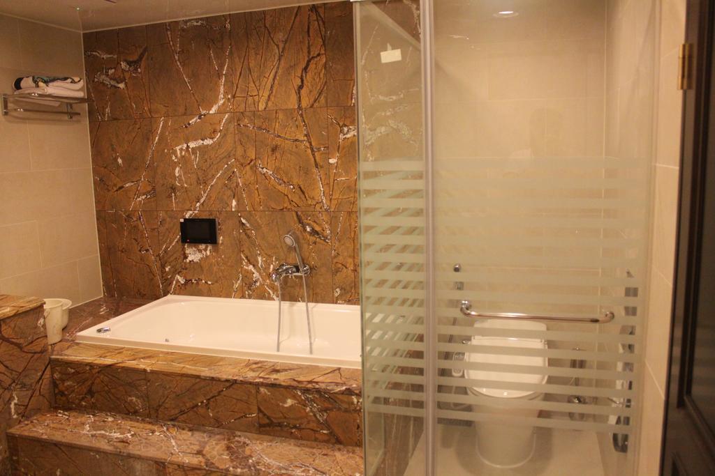 Austin Guesthouse Pusan Zewnętrze zdjęcie